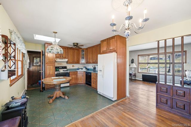 50 Everett Road, Carmel, NY 10512