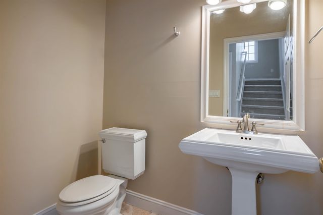 69 Patterson Street, Manchester, NH 03102