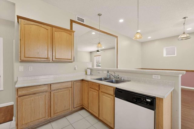2135 N Ensenada Circle SE, Rio Rancho, NM 87124
