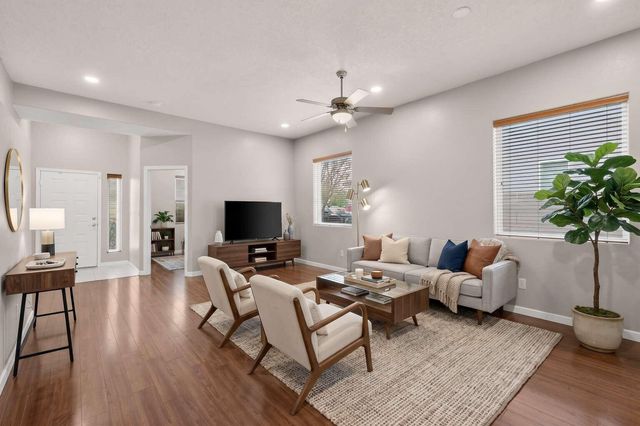 2135 N Ensenada Circle SE, Rio Rancho, NM 87124