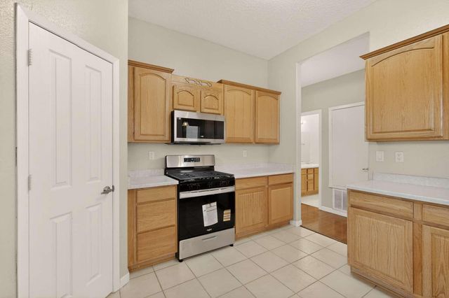 2135 N Ensenada Circle SE, Rio Rancho, NM 87124
