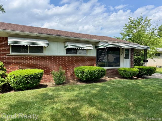 26362 Margareta Street, Redford Charter Township, MI 48240
