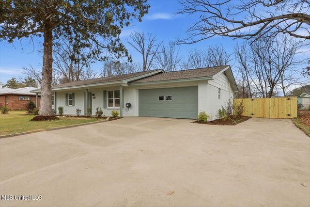 256 Bruin Avenue, Pearl, MS 39208