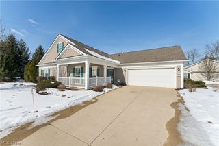5415 Lake Forest Reserve Lane, Brunswick, OH 44212