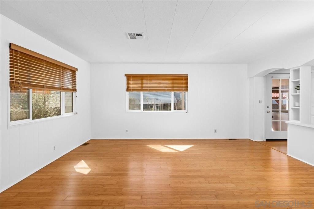 7127 Santa Barbara 113, Carlsbad, CA 92011 — photo 5