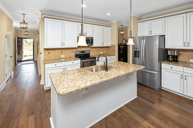 741 Shady Stone Way, Lebanon, TN 37090