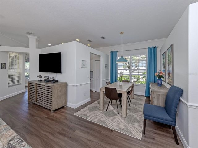 535 FALLBROOK DRIVE, Venice, FL 34292