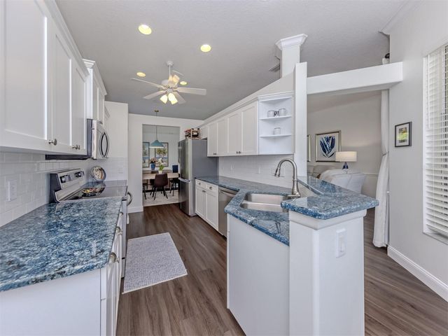 535 FALLBROOK DRIVE, Venice, FL 34292