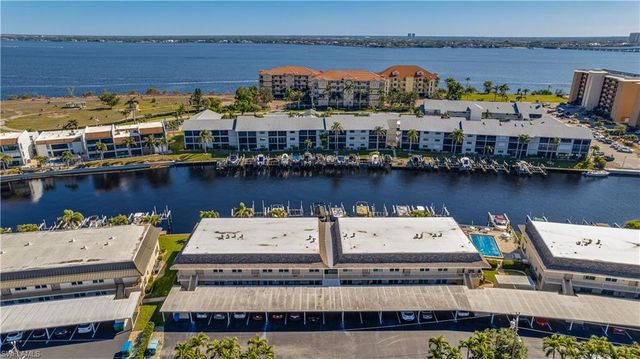 4229 SE 19th PL 1D, Cape Coral, FL 33904