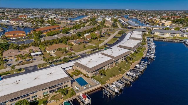 4229 SE 19th PL 1D, Cape Coral, FL 33904
