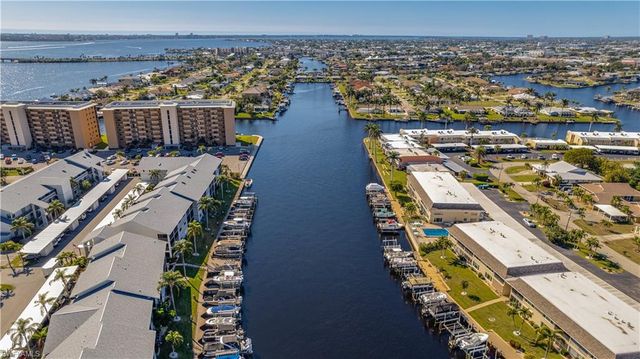 4229 SE 19th PL 1D, Cape Coral, FL 33904
