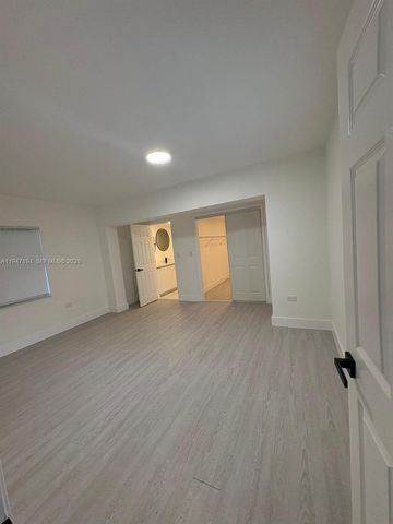 6104 SW 33rd St, Miramar, FL 33023