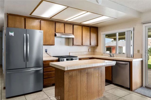 1342 Bonita, Ontario, CA 91762