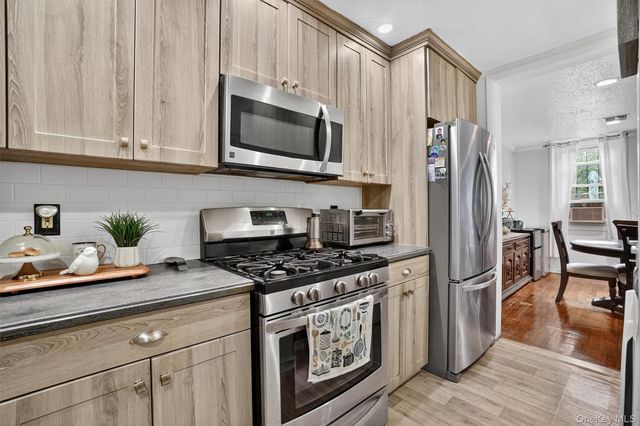 553 Fox Street, Bronx, NY 10455