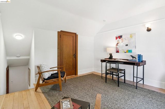 2320 Derby St, Berkeley, CA 94705