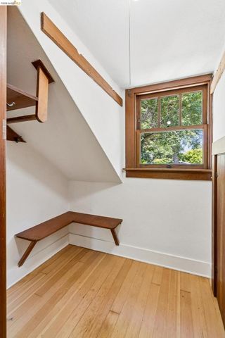 2320 Derby St, Berkeley, CA 94705