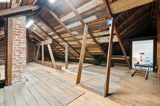 2320 Derby St, Berkeley, CA 94705