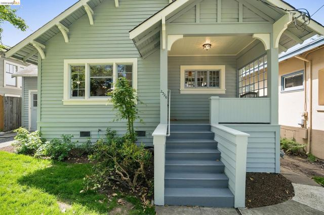 2320 Derby St, Berkeley, CA 94705