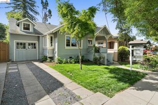 2320 Derby St, Berkeley, CA 94705