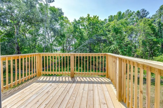 103 Irene Ln, Hohenwald, TN 38462