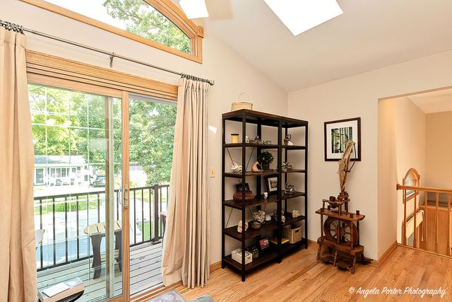 702 W Broadway Street, Mchenry, IL 60051