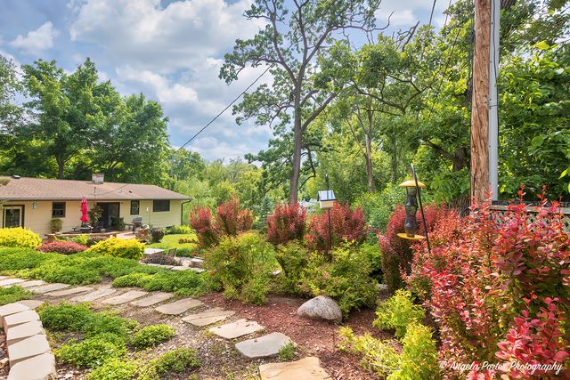 702 W Broadway Street, Mchenry, IL 60051