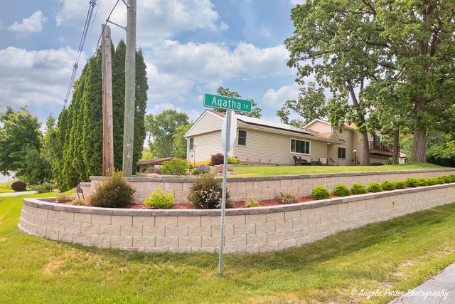 702 W Broadway Street, Mchenry, IL 60051