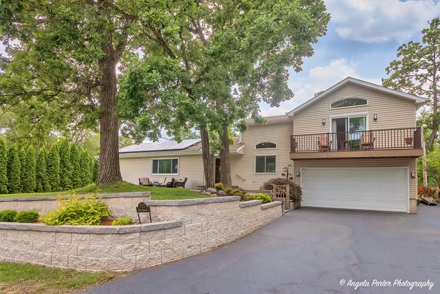702 W Broadway Street, Mchenry, IL 60051