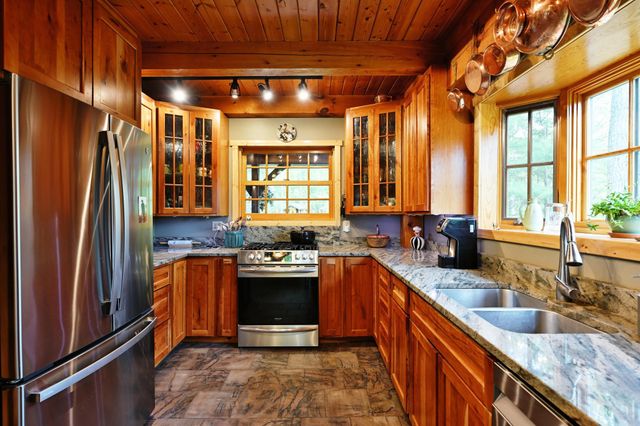 10435 W Murphy Boulevard, Spider Lake Twp, WI 54843