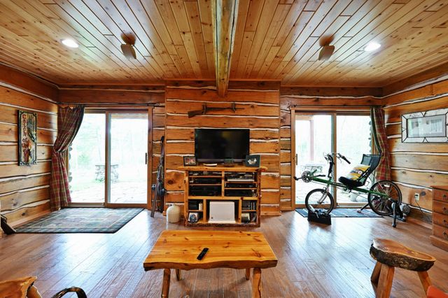 10435 W Murphy Boulevard, Spider Lake Twp, WI 54843