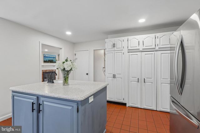 69 N SPRING LN, Phoenixville, PA 19460