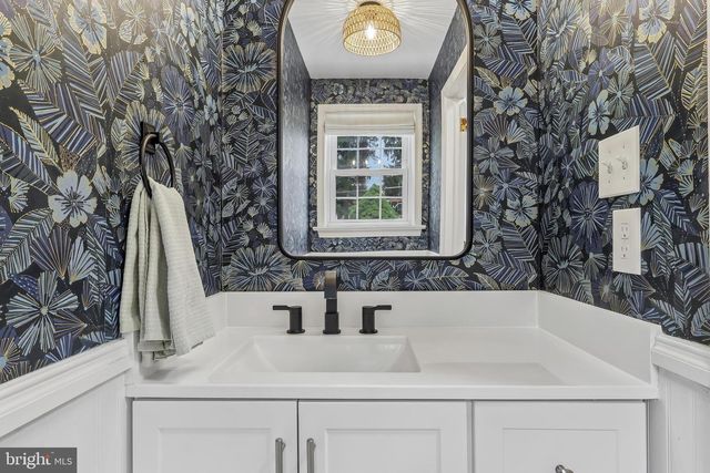 69 N SPRING LN, Phoenixville, PA 19460
