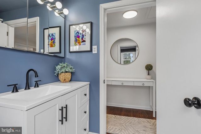 69 N SPRING LN, Phoenixville, PA 19460