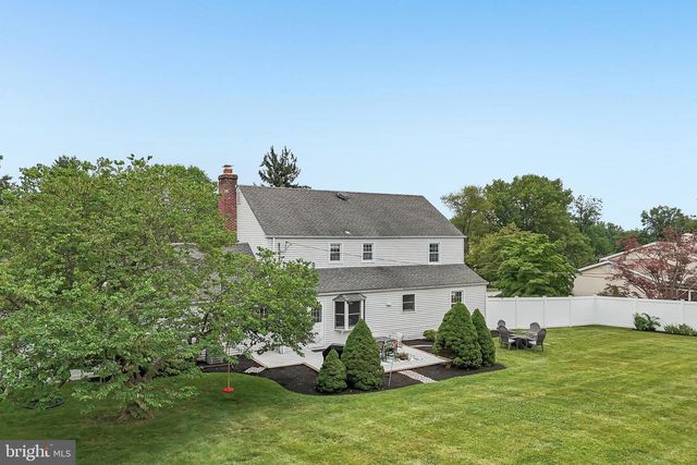 69 N SPRING LN, Phoenixville, PA 19460