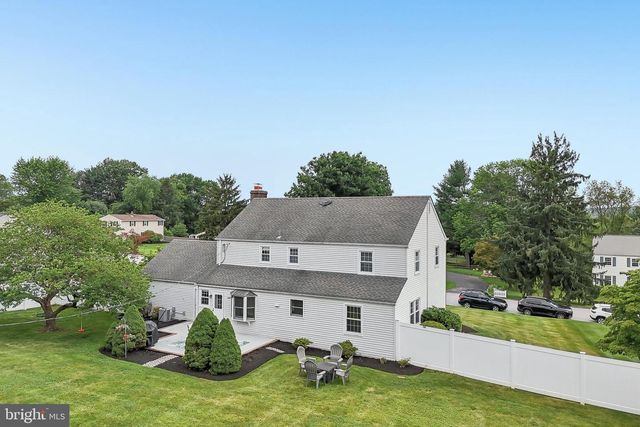 69 N SPRING LN, Phoenixville, PA 19460
