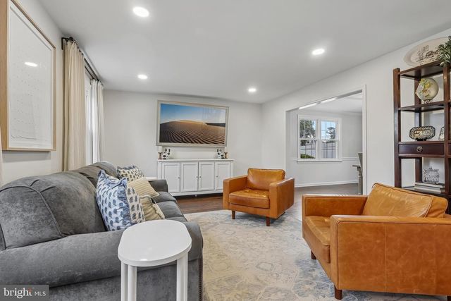 69 N SPRING LN, Phoenixville, PA 19460