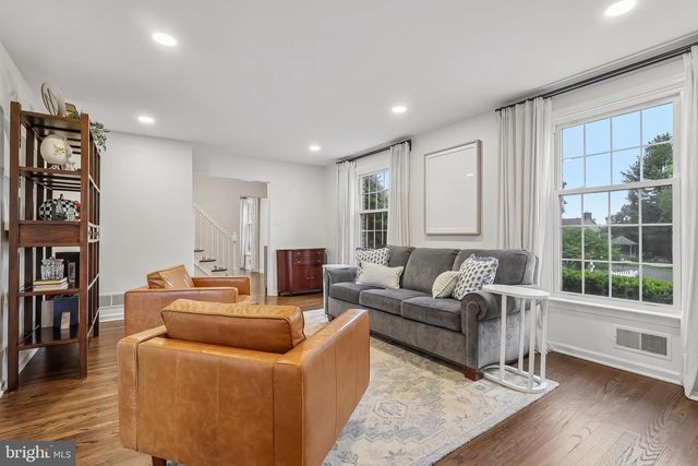 69 N SPRING LN, Phoenixville, PA 19460