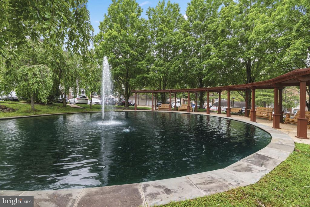 Image 20 of property listing at 604-G SQUIRE LN #604-G, Bel Air, MD 21014