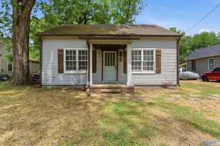 208 Beirne Avenue NW, Huntsville, AL 35801