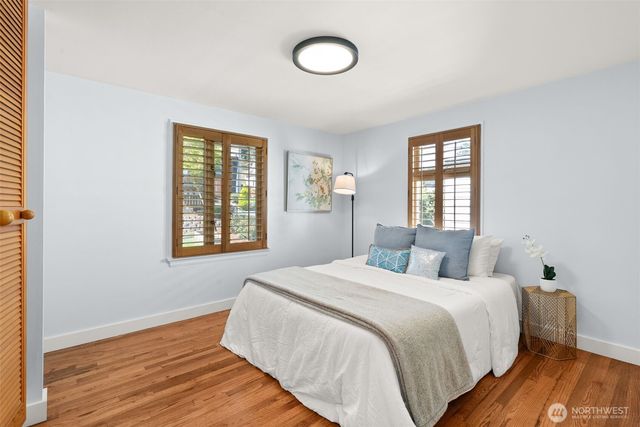 3622 23rd Ave W, Seattle, WA 98199