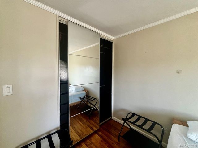 254-40 Craft Avenue 2nd Fl, Rosedale, NY 11422