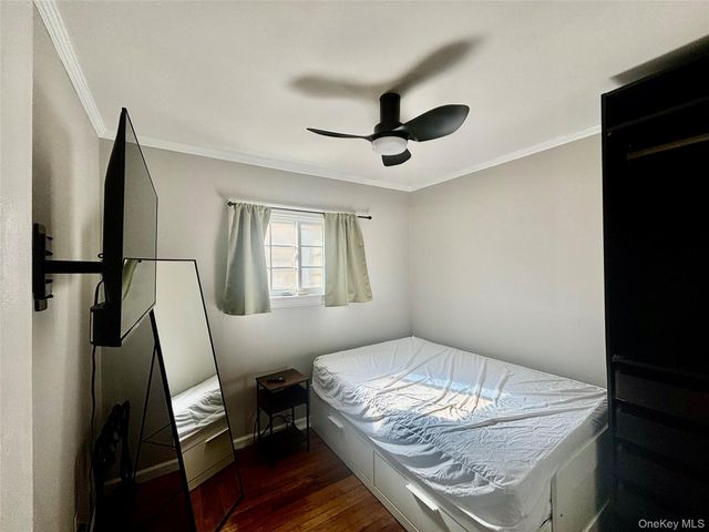 254-40 Craft Avenue 2nd Fl, Rosedale, NY 11422