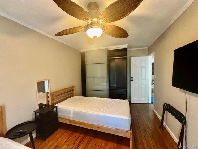 254-40 Craft Avenue 2nd Fl, Rosedale, NY 11422
