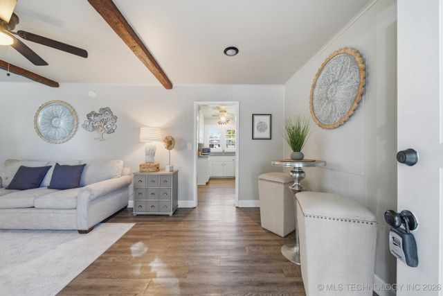 802 N Birch Street, Owasso, OK 74055