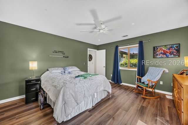 7 Bay Pines Dr, Hilton Head Island, SC 29928