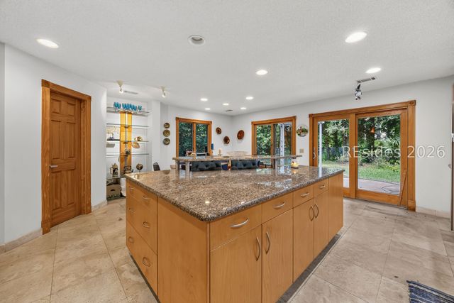 7 Bay Pines Dr, Hilton Head Island, SC 29928