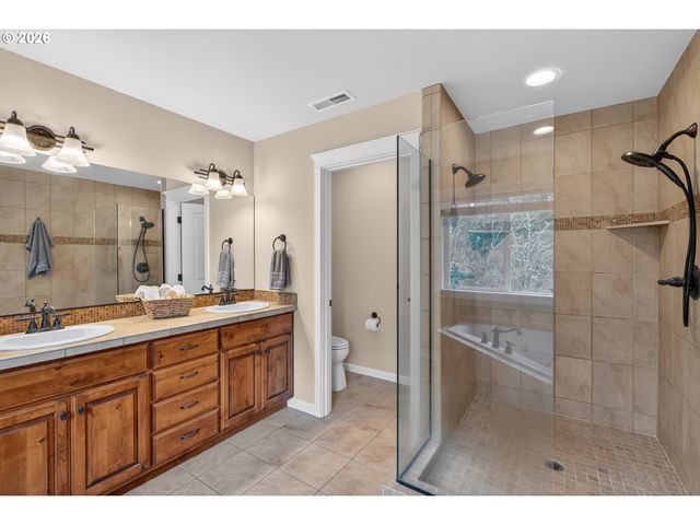 222 Nw 153RD St, Vancouver, WA 98685