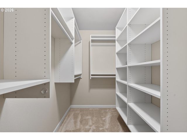 222 Nw 153RD St, Vancouver, WA 98685