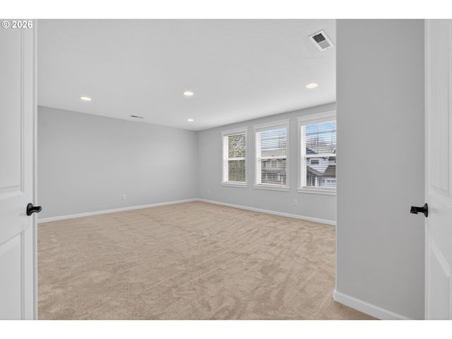 222 Nw 153RD St, Vancouver, WA 98685