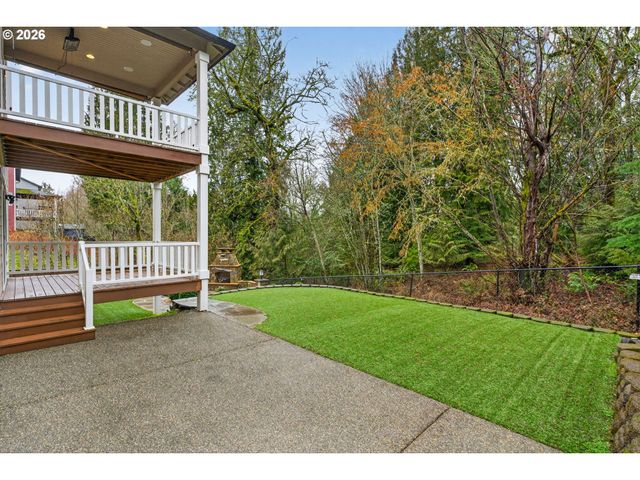 222 Nw 153RD St, Vancouver, WA 98685